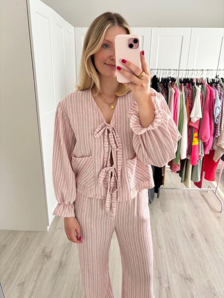 Set Leni