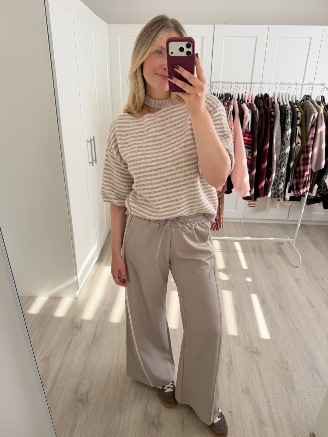 Wide Leg Suit Hose