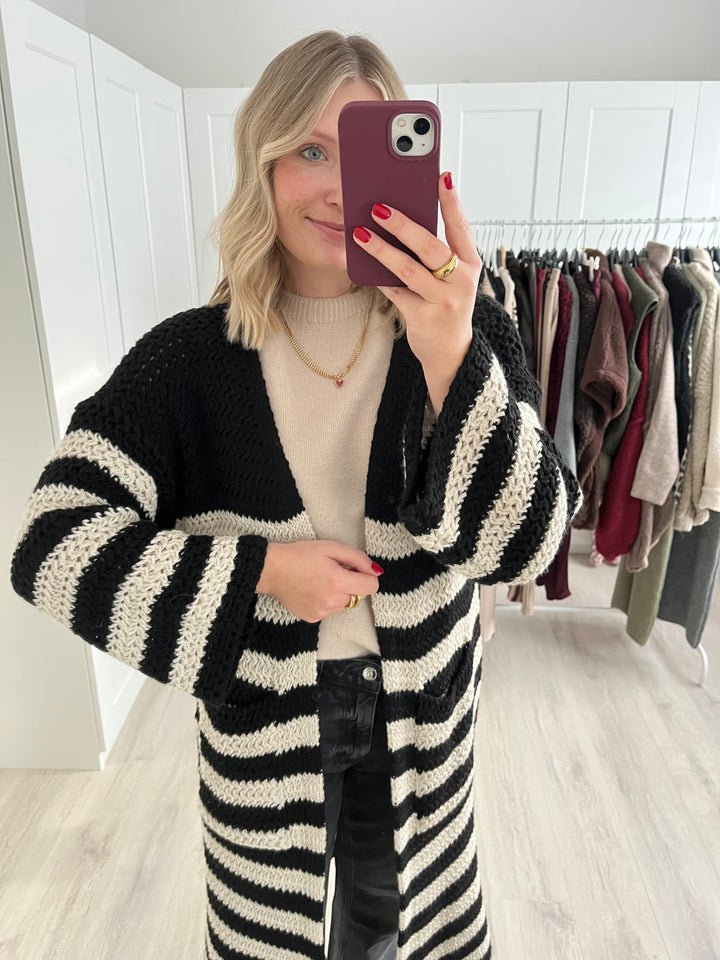 Strickmantel Lucky Stripes