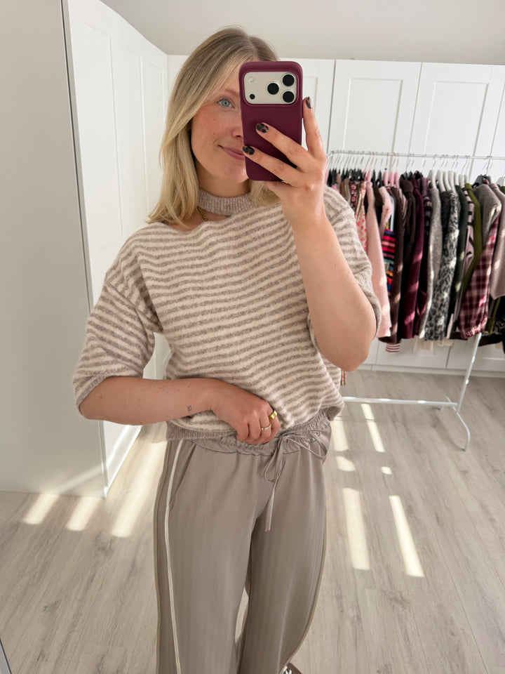 Wide Leg Suit Hose