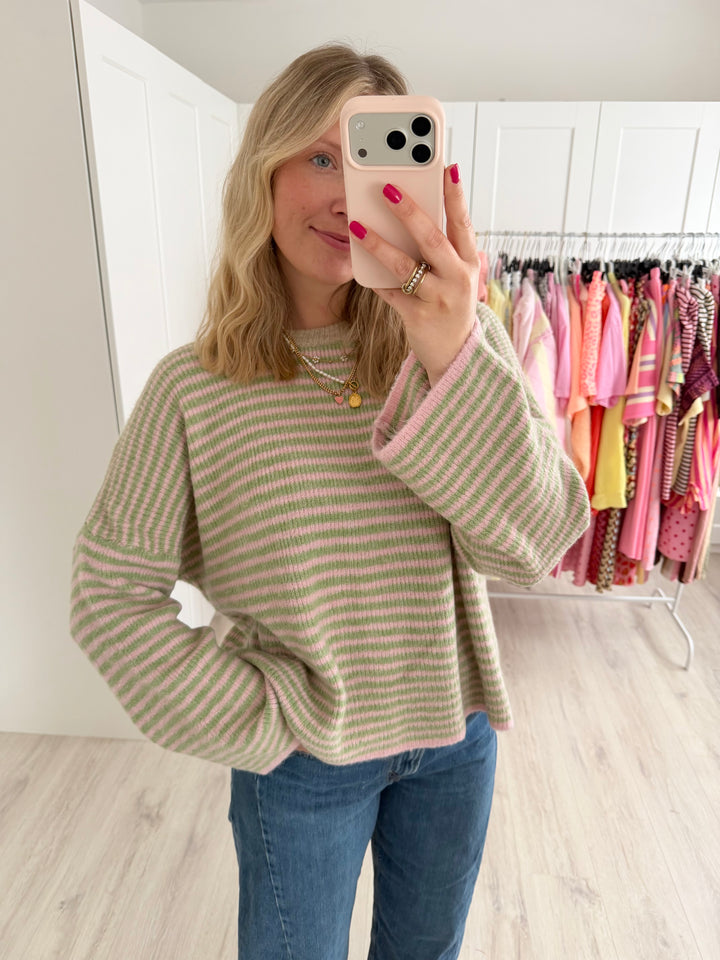 Bow Stripes Pullover