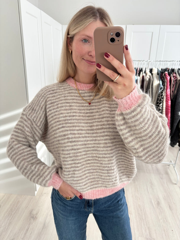 Supersoft Striped Pullover