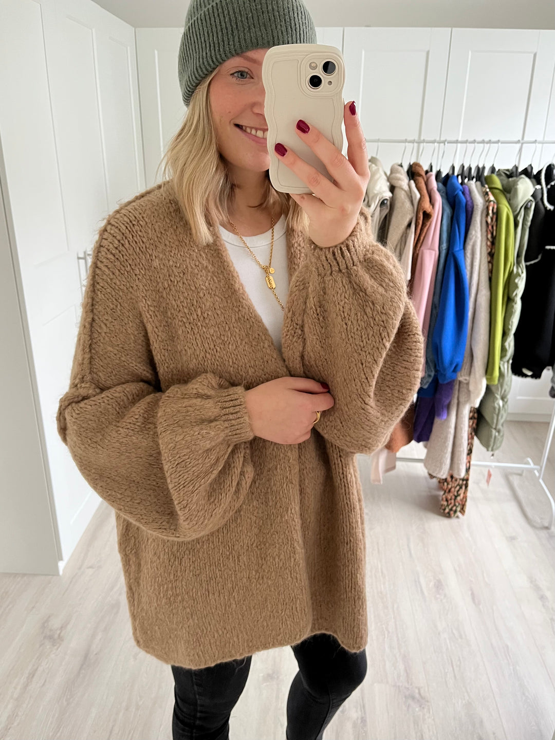 Cardigan Classic Knit - Camel