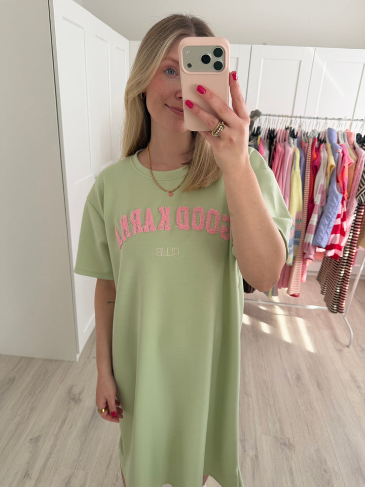 Good Karma Club Kleid