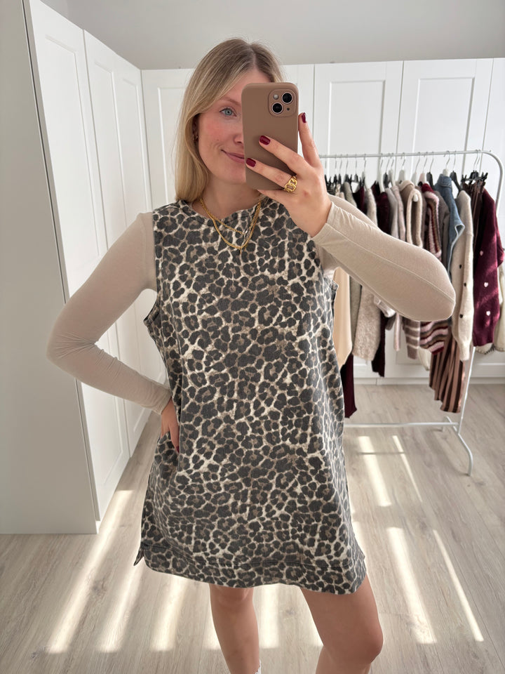 Jeanskleid Leo Love