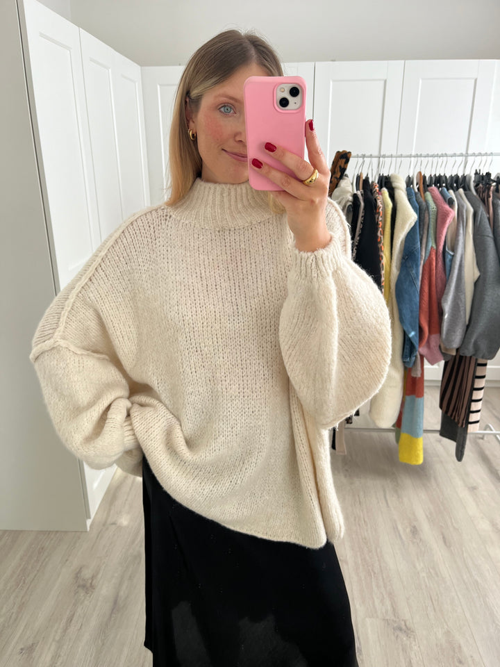 Pullover Classic Knit - Creme