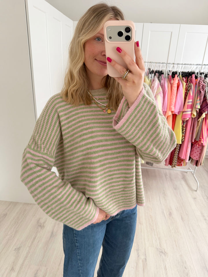 Bow Stripes Pullover