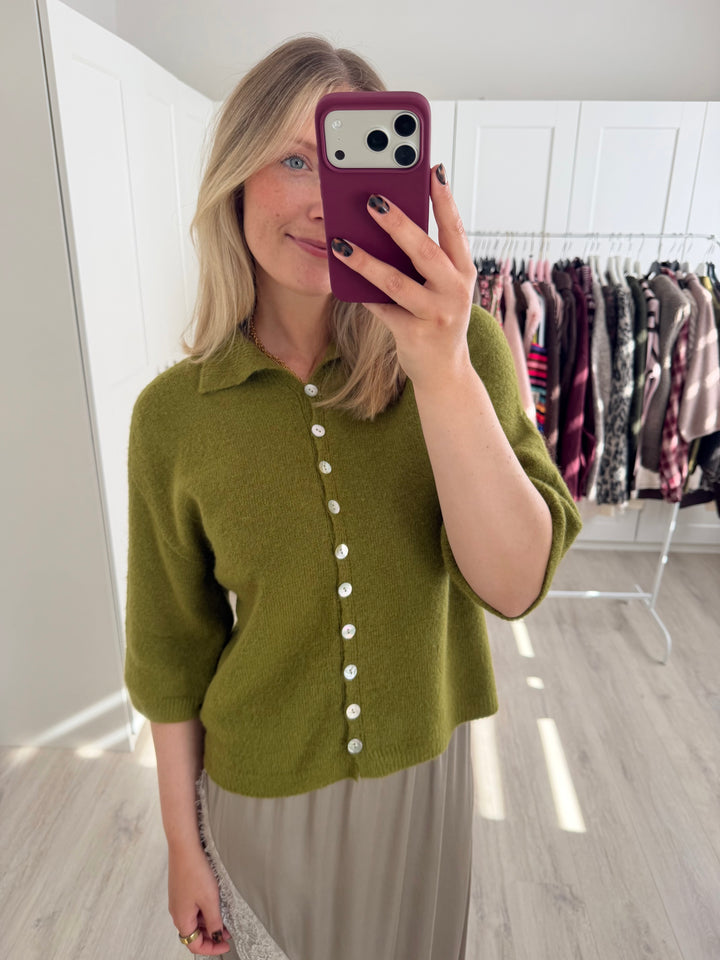 Buttons Cardigan