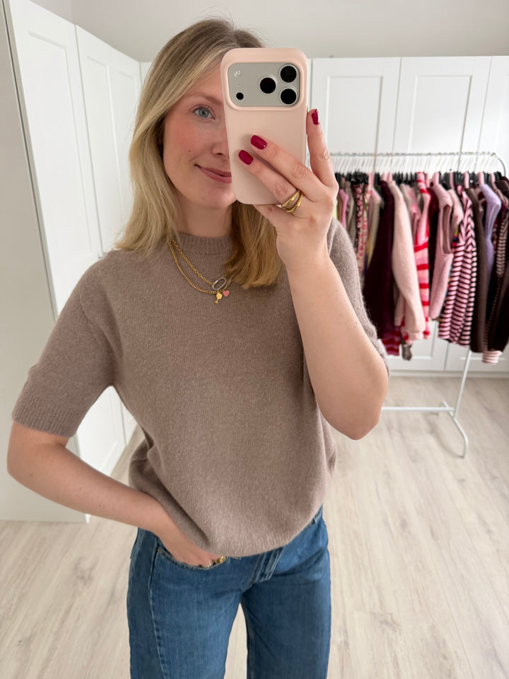 Basic Knit Pullover