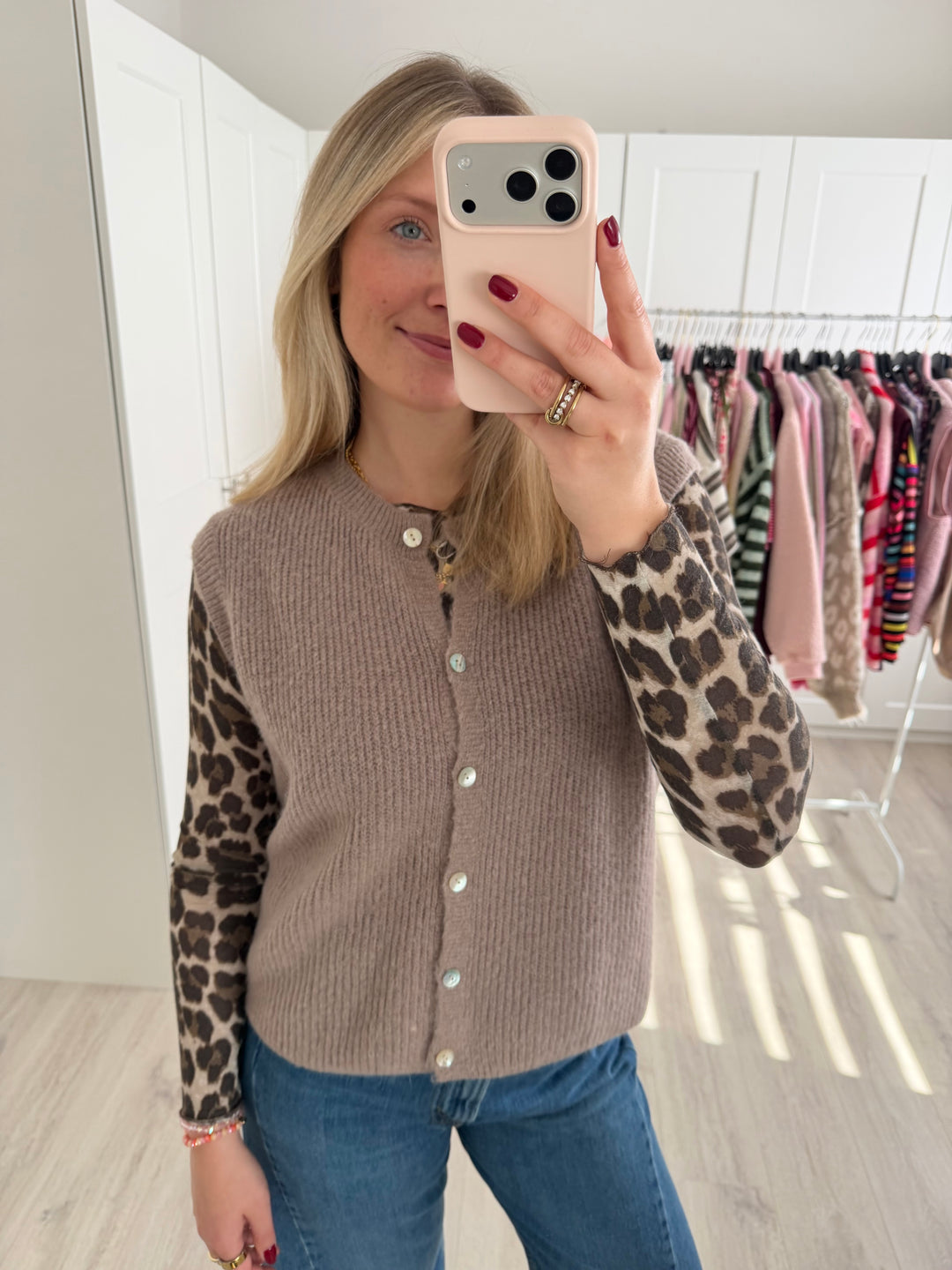 Ripped Knit Weste