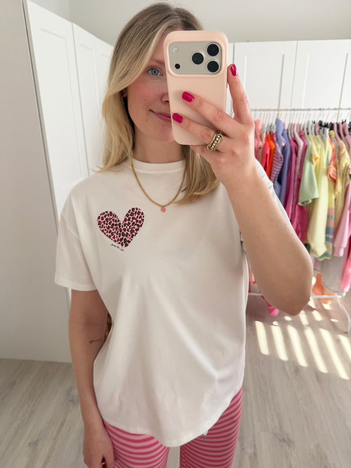 Leo Heart T-Shirt