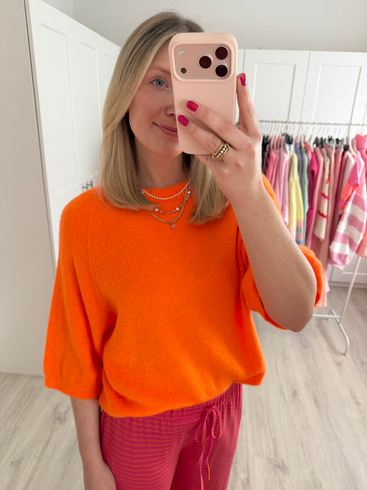 Basic Knit Pullover