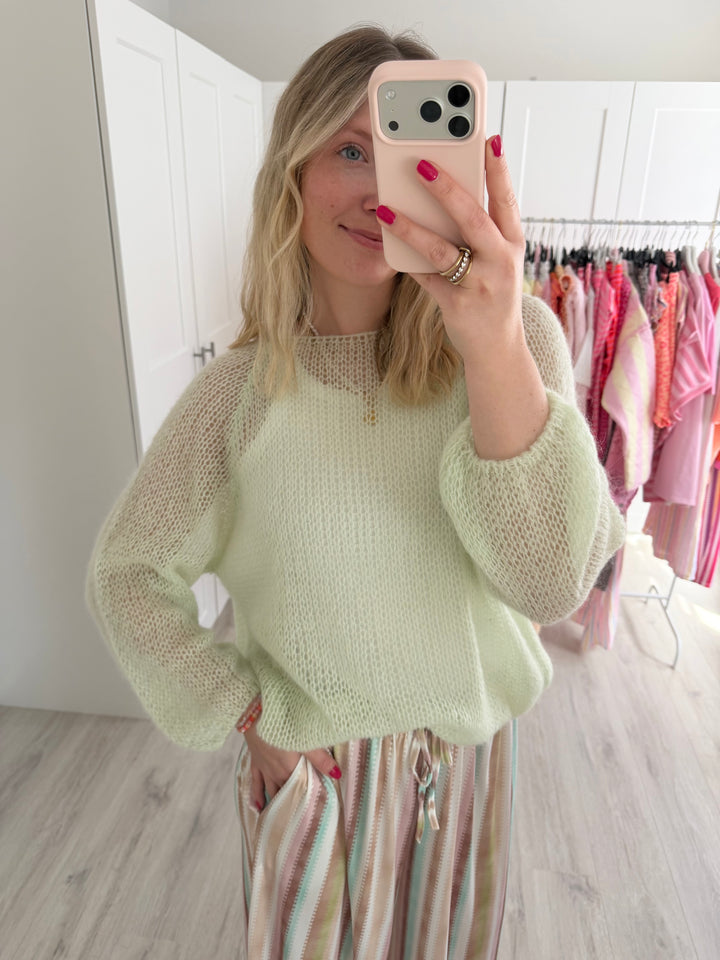 Chunky Knit Pullover