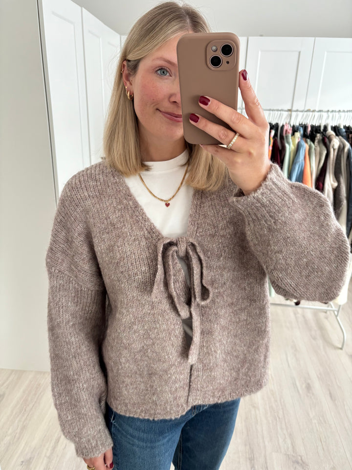 Chunky Knot Cardigan