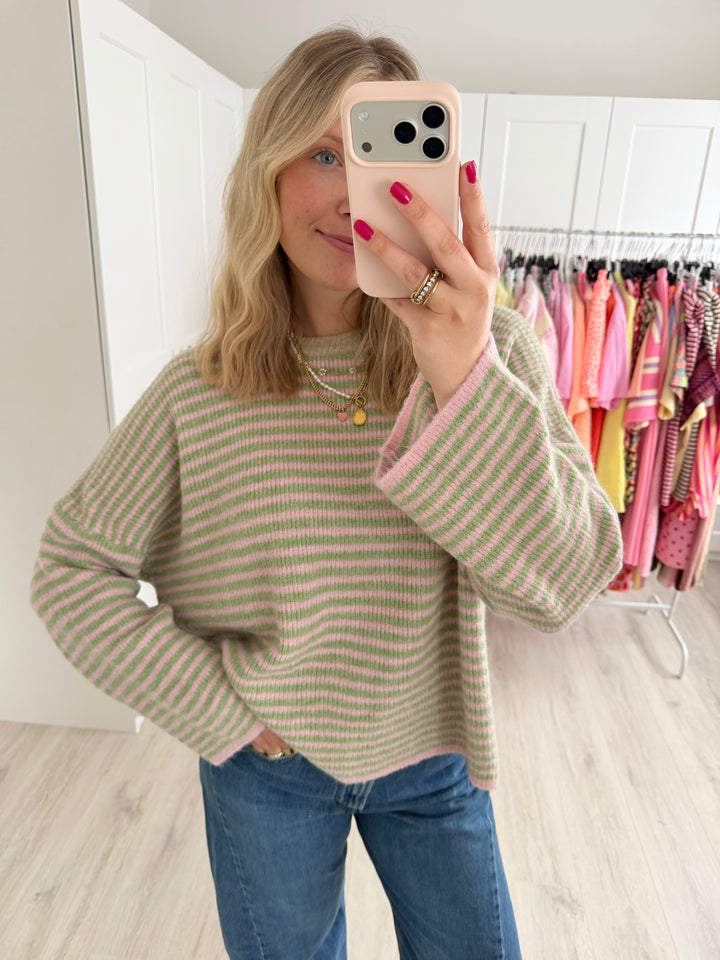 Bow Stripes Pullover