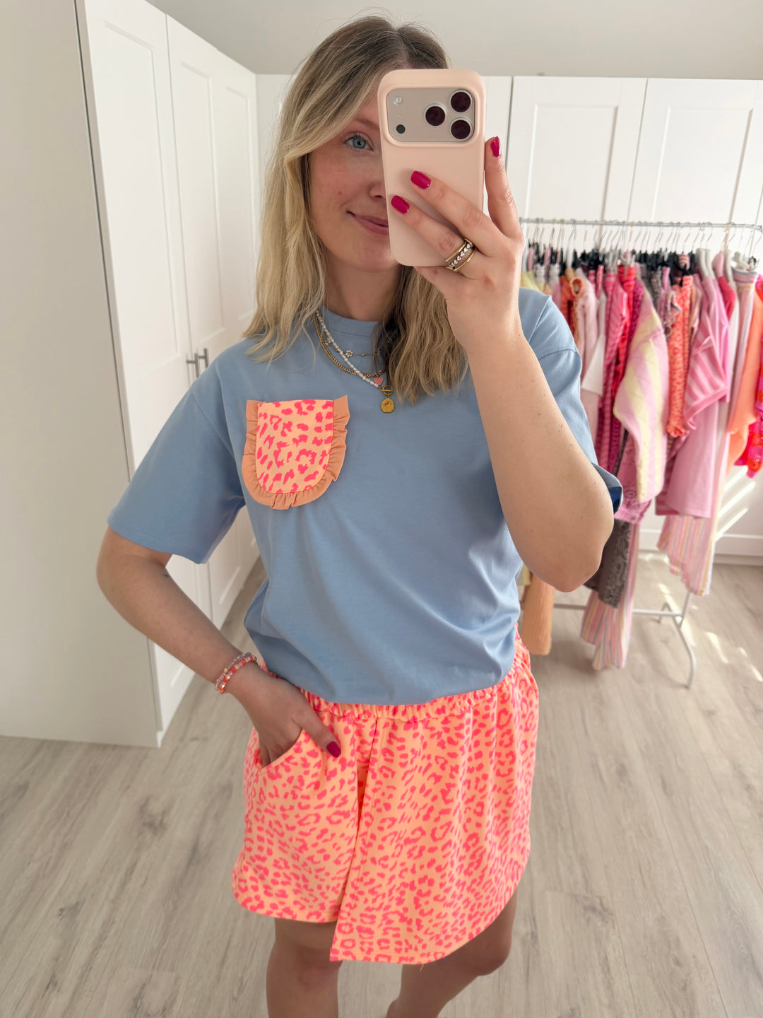 Leo Ruffle T-Shirt