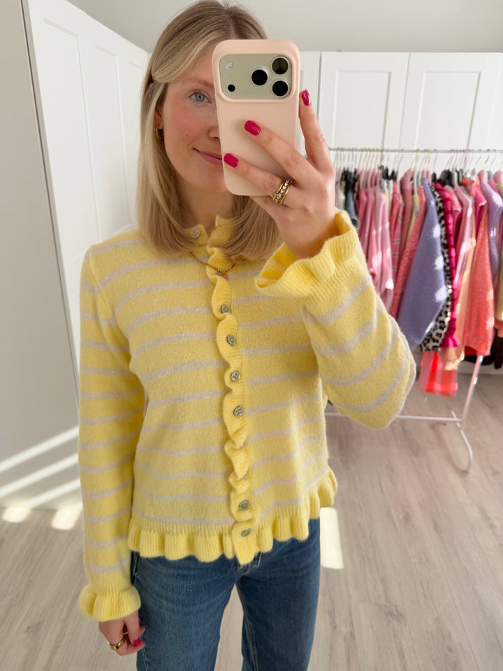 Cute Ruffle Cardigan