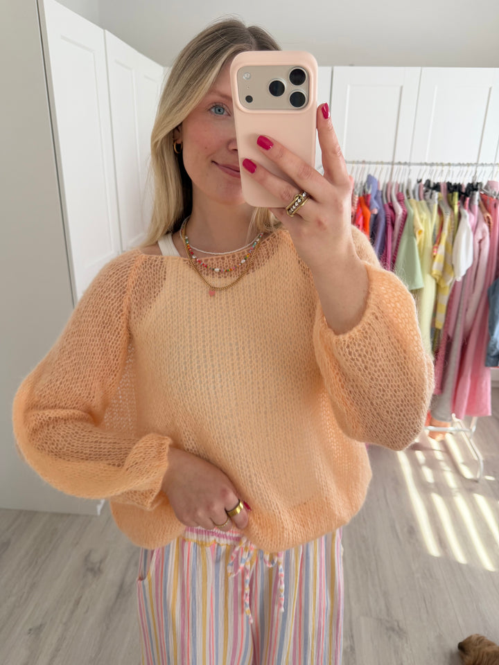 Chunky Knit Pullover