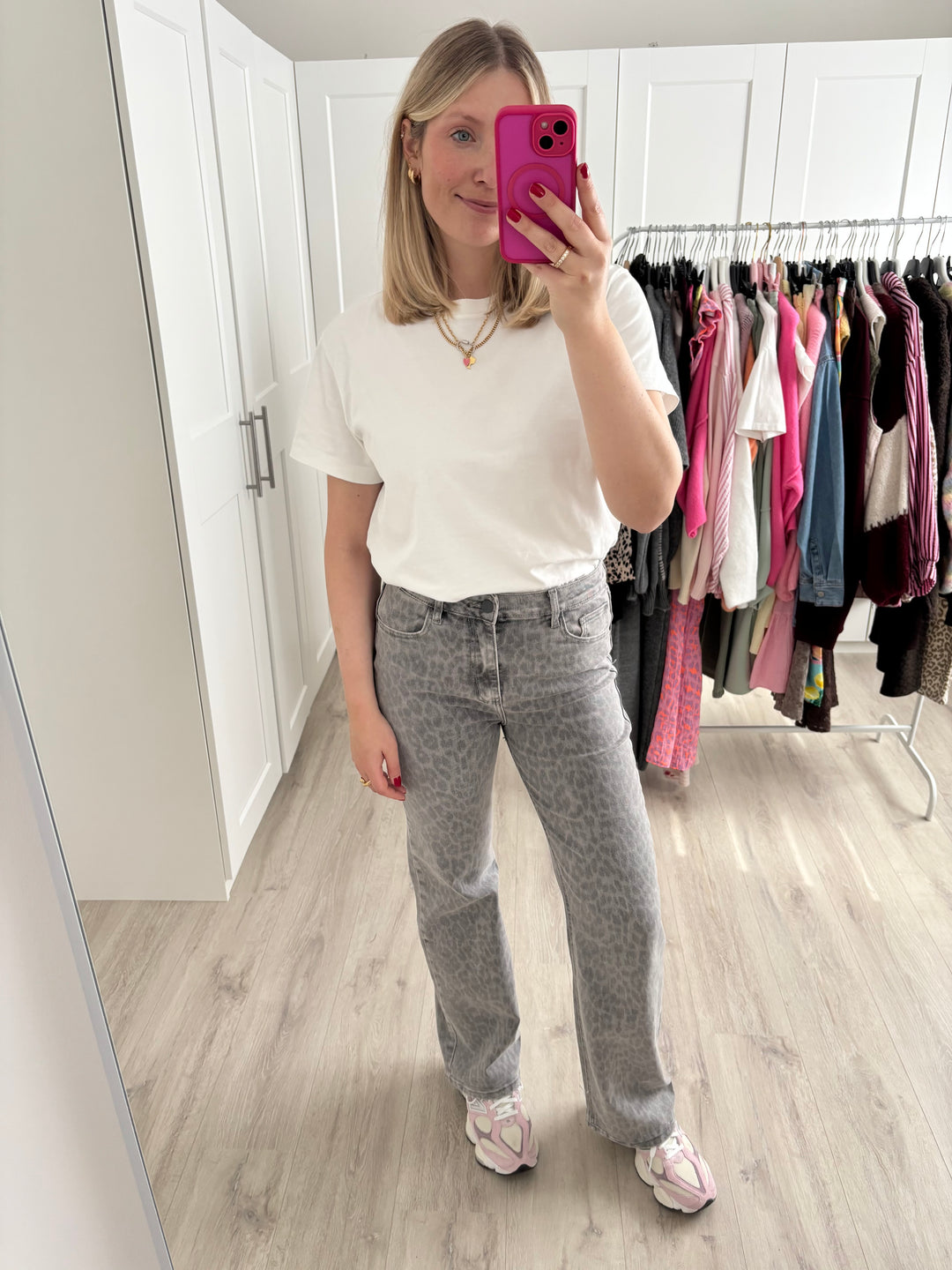 Leo Wide Leg Jeans