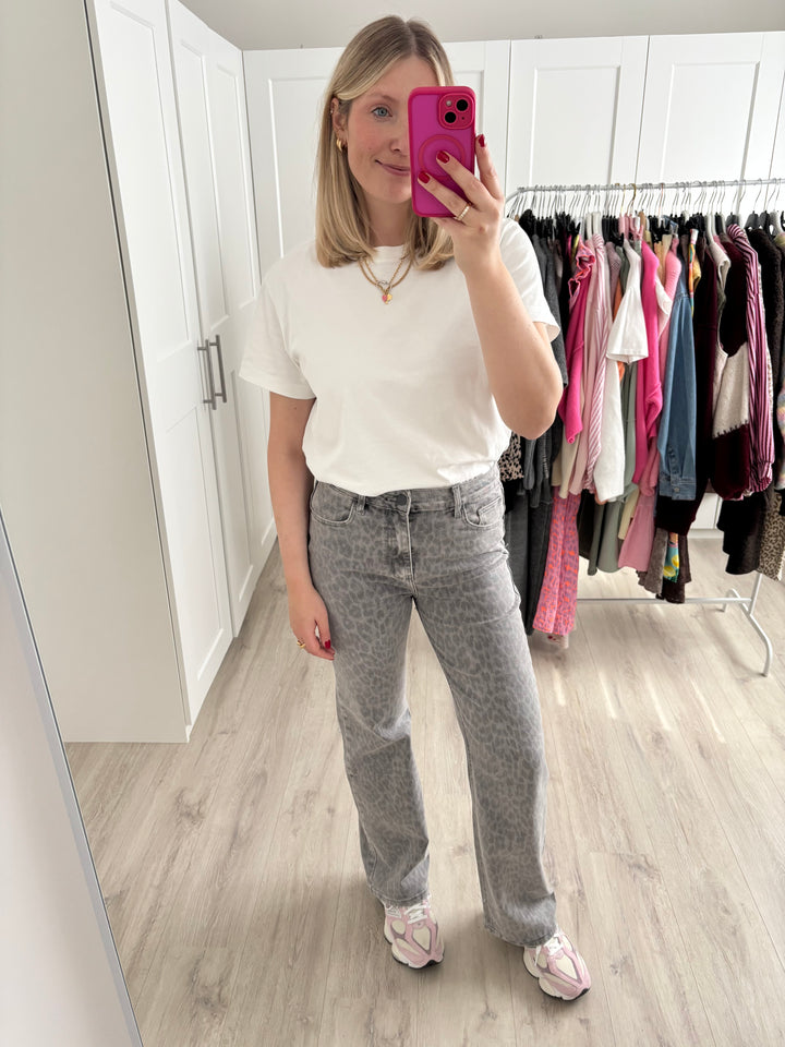 Leo Wide Leg Jeans