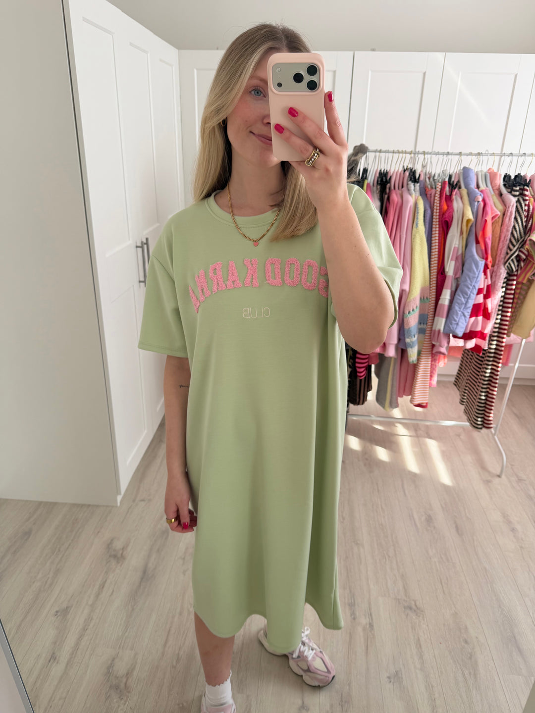Good Karma Club Kleid
