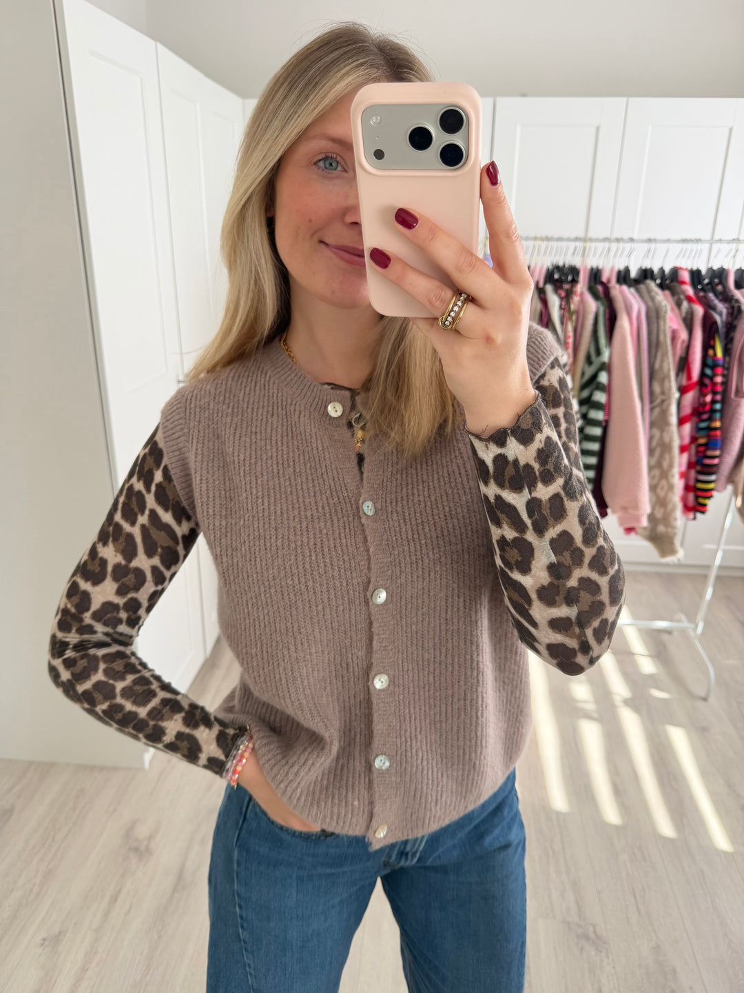 Ripped Knit Weste