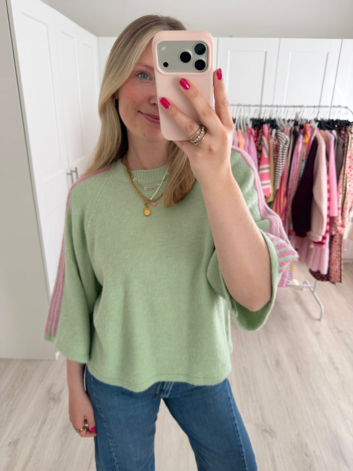 Basic Knit Striped Pullover