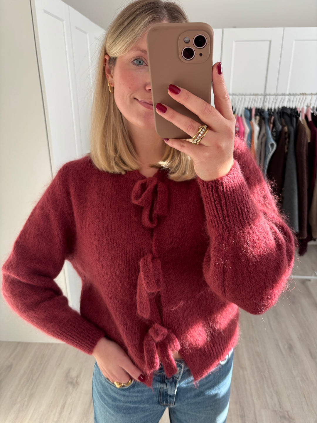 Cardigan Fall Addiction