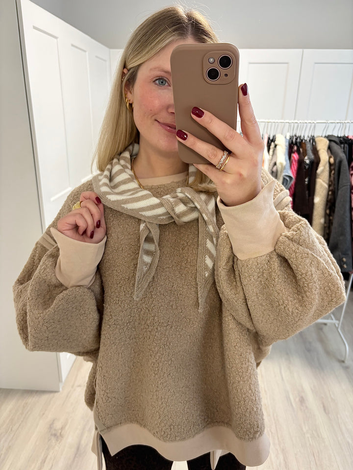 Triangle Stripes Tuch