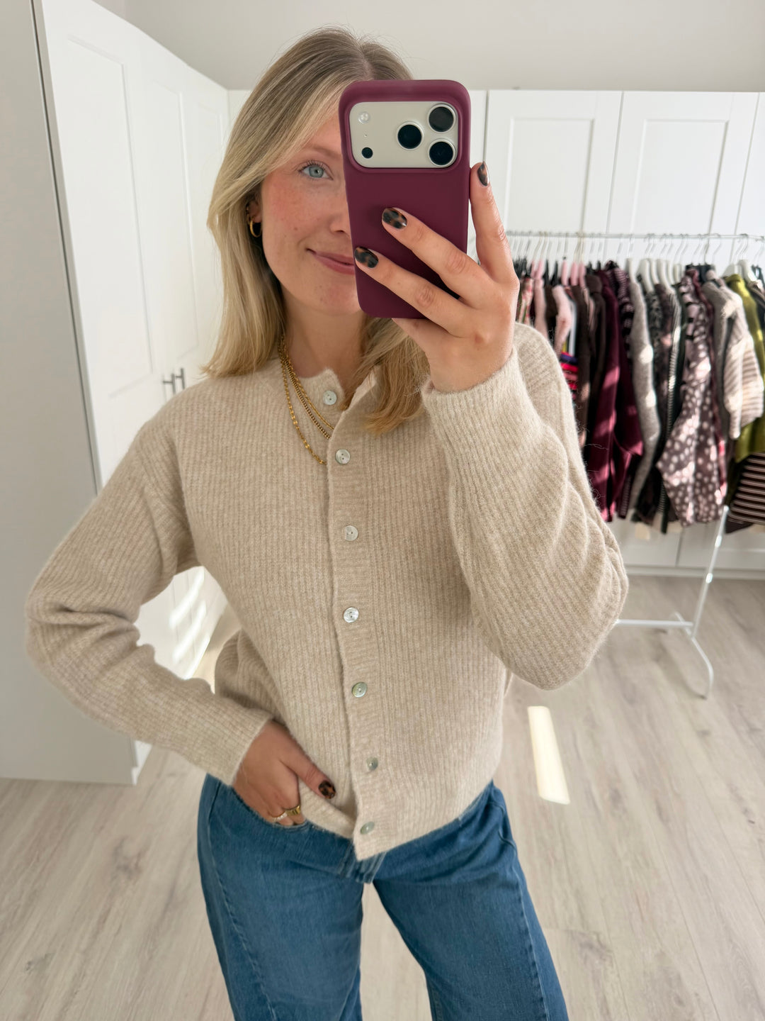 Basic Ripped Cardigan