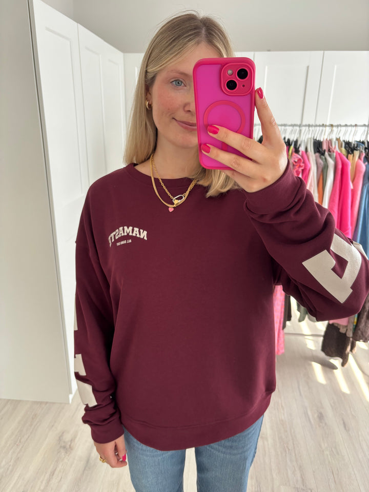 Sweater Namaste