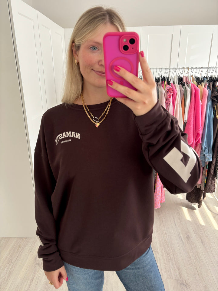 Sweater Namaste