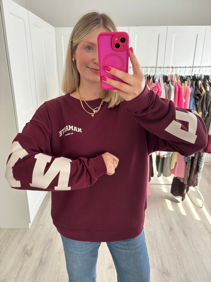 Sweater Namaste