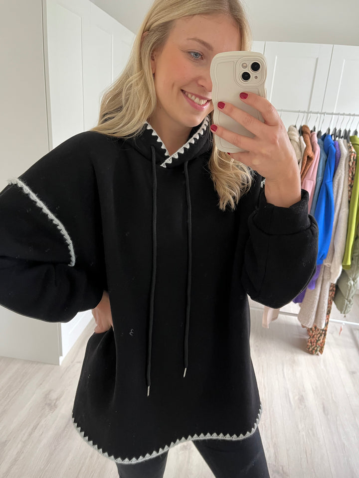 Hoodie Cool Girl - Schwarz