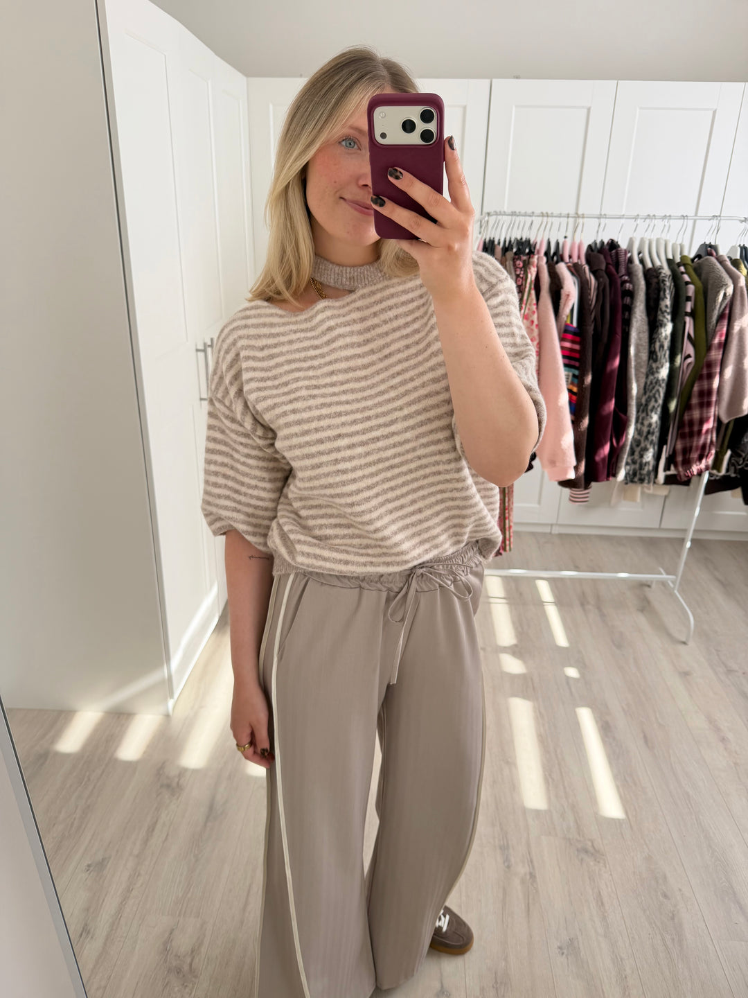 Wide Leg Suit Hose