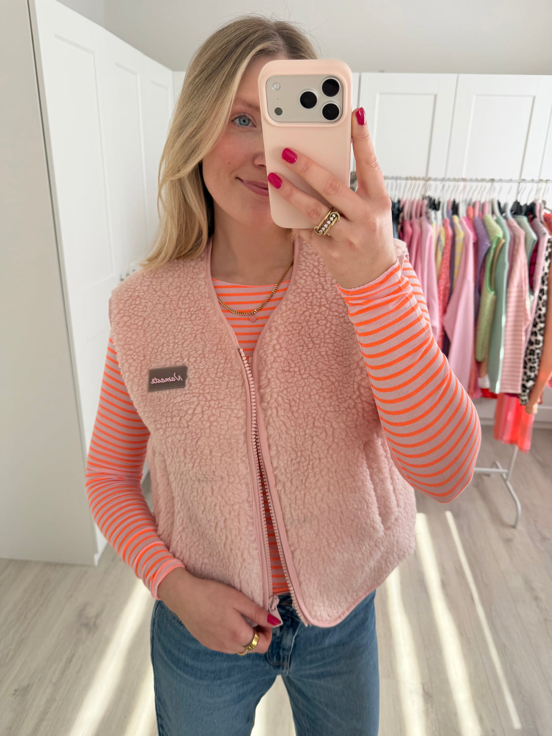 Namaste Zipper Weste