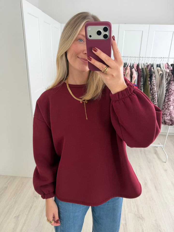 Bisou Sweater