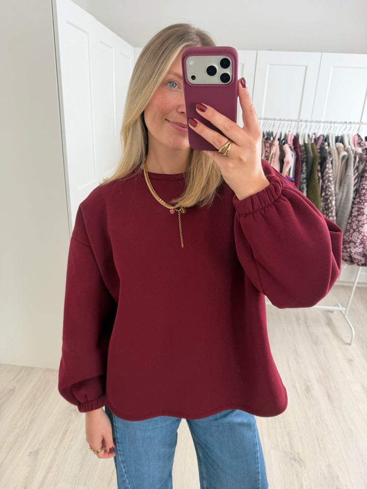 Bisou Sweater