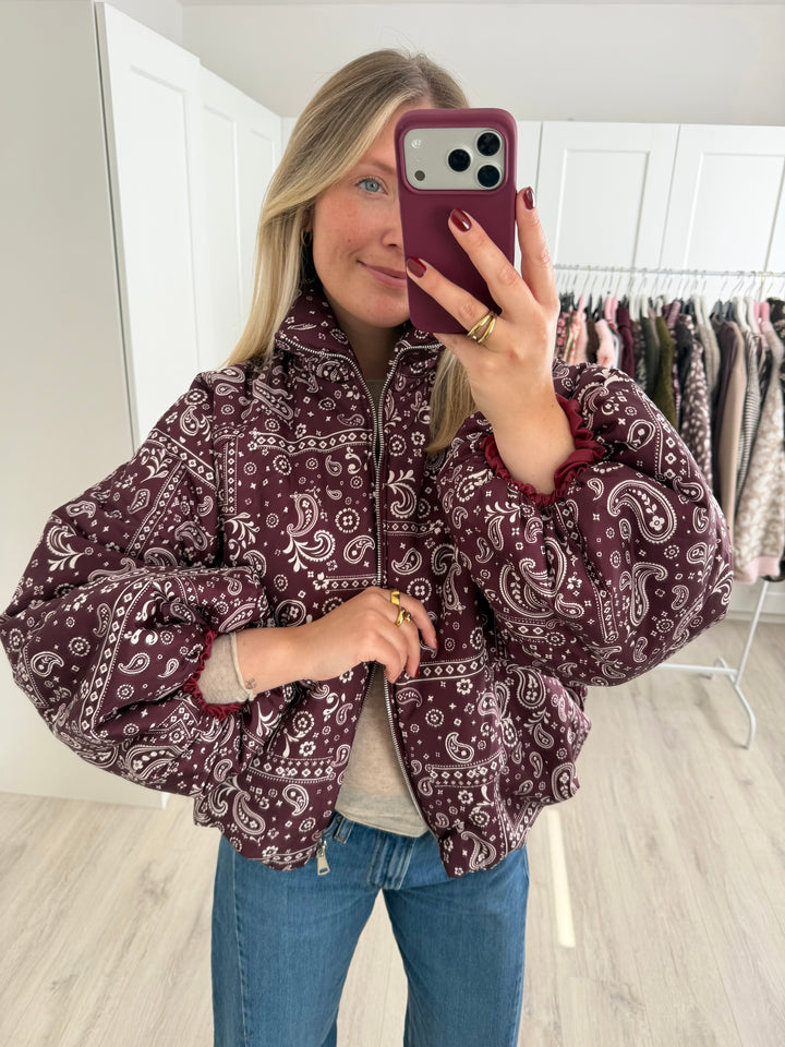 Paisley Puffer Jacke